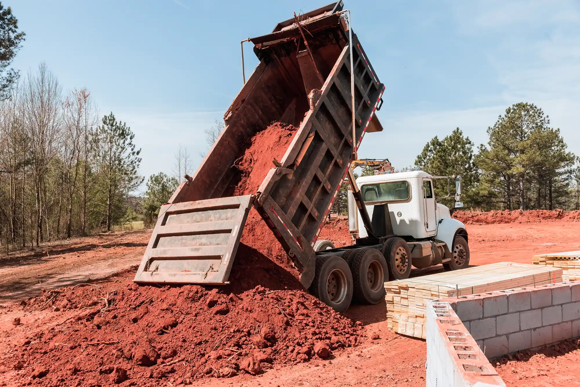 Dump Truck Services in Vinita, OK Junior's